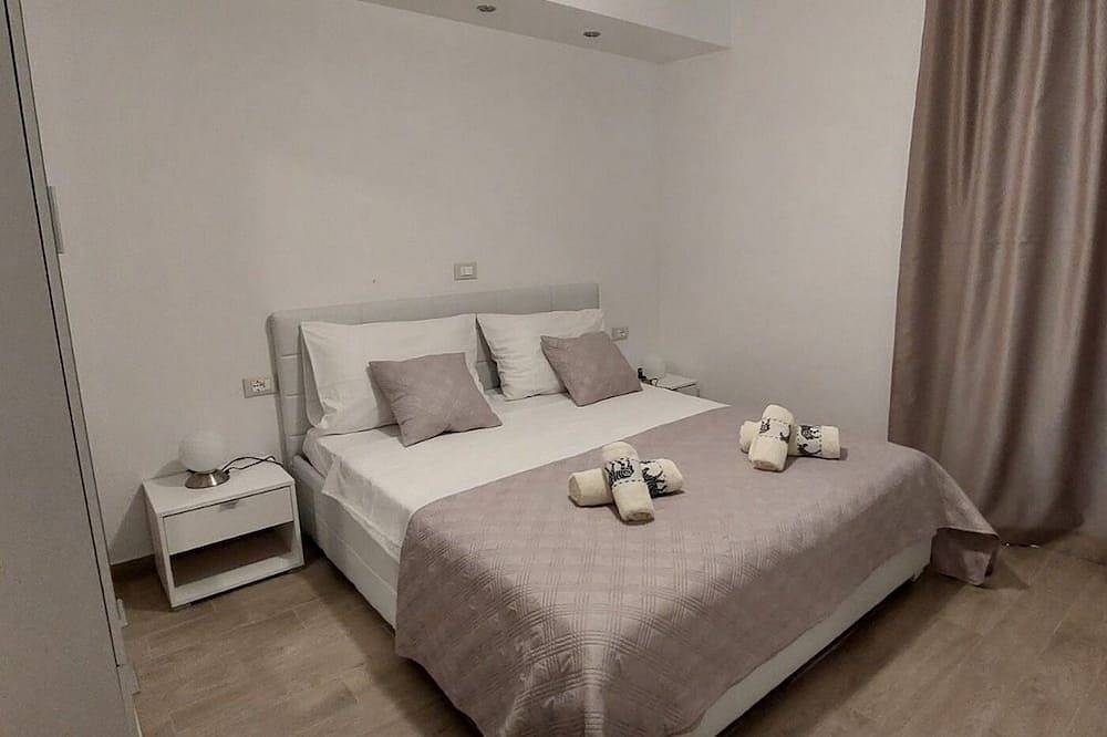 Ganze Wohnung, 4-Zimmer-Ferienwohnung mit Pool Pomer, Medulin in Pomer, Südküste Istrien
