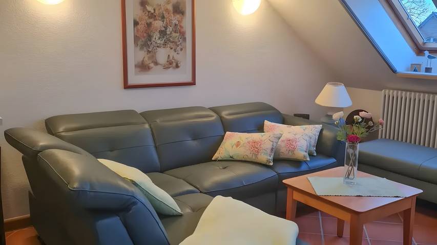 Ferienwohnung für 4 Personen, mit Balkon und Seeblick in Mellenthin