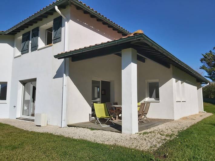 Gîte pour 4 personnes, avec jardin dans Côte Basque - 2