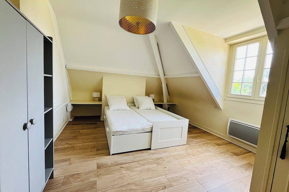 Casa familiar para 12 personas. in Ledeuix, Béarn
