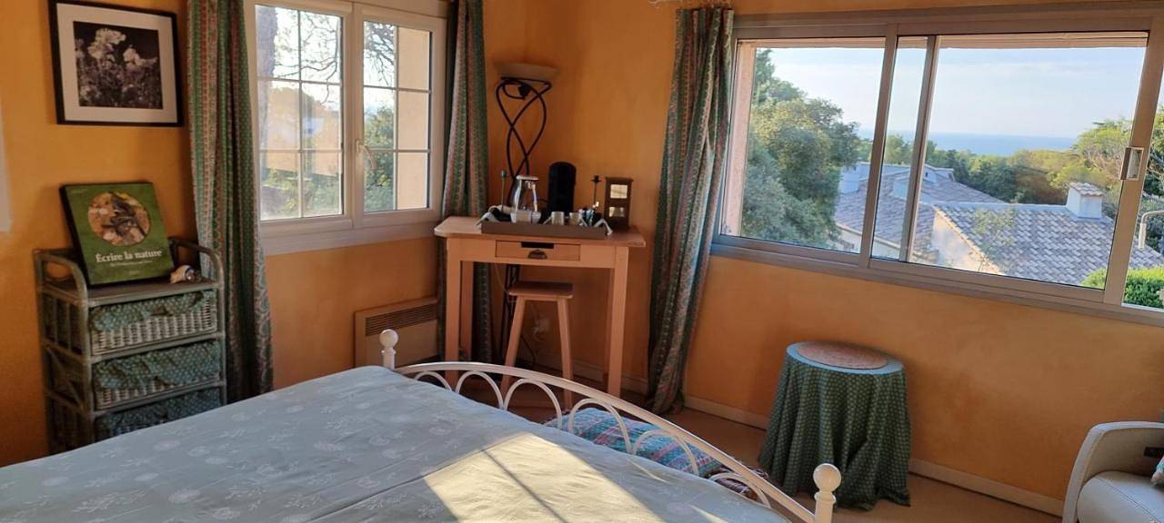 Double Room with Sea View in Saint-Raphaël, Côte méditerranéenne (France)