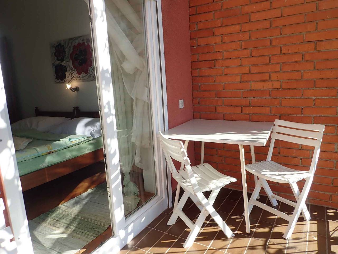 Ganze Ferienwohnung, Ferienwohnung mit Terrasse und Klimaanage in Starigrad Paklenica, Starigrad