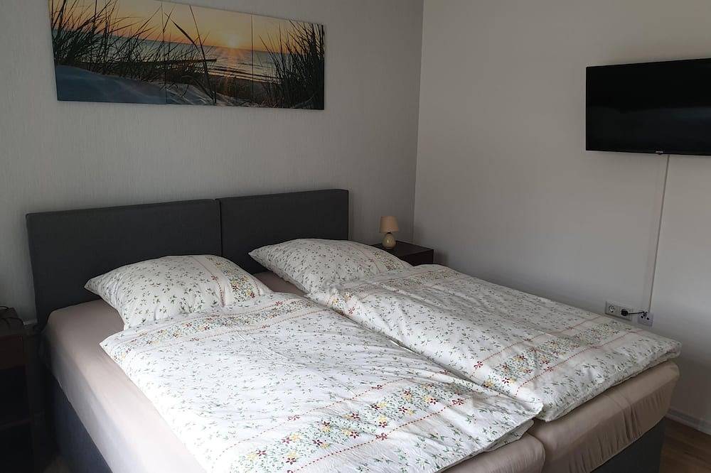 Mitten im Grünen gelegenes Ferienhaus für bis zu 4 Personen. in Sallgast, Naturpark niederlausitzer heidelandschaft (Brandenburg)
