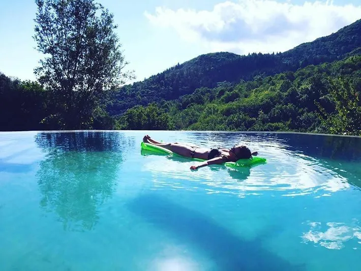 Casa rural para 3 personas, con piscina además de jardín y vistas - 1