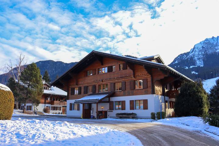 Gîte pour 4 personnes, avec balcon, adapté aux familles à Rougemont - 3