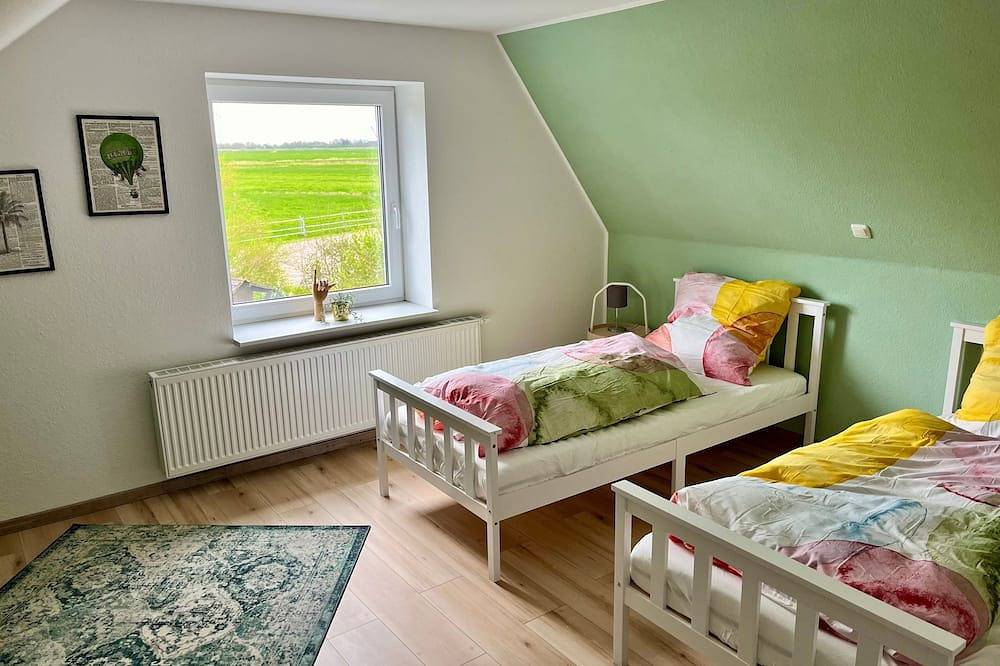 Ganze Wohnung, Ferienwohnung/App. für 6 Gäste mit 75m² in Nordenham (264063) in Nordenham, Wesermarsch