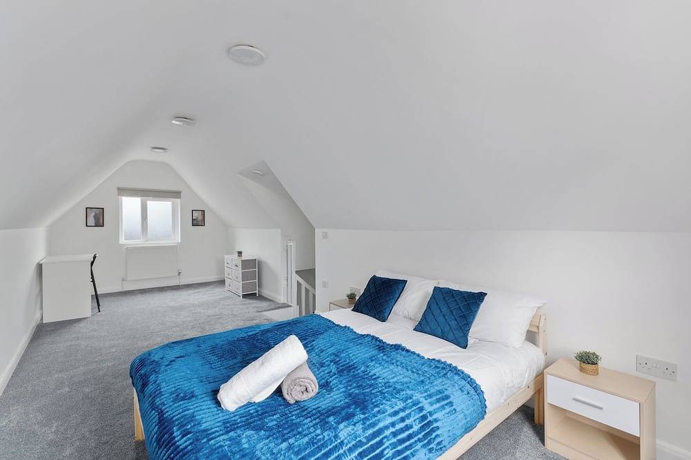 Entire apartment, St Albans Central - 2 bedroom flat - 1 Free parking in Hertfordshire