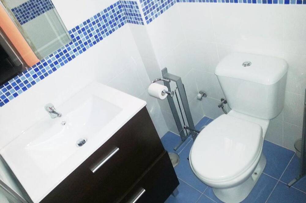 Entire apartment, Centro Madrid Rio - Monederos D (One bedroom apartment) in Madrid, Madrid Province