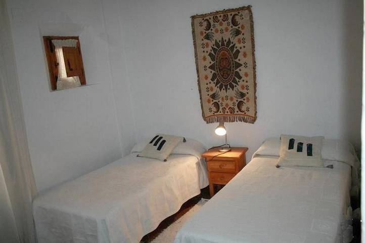 Casa rural para 7 personas, con terraza y vistas en Bubión - 2