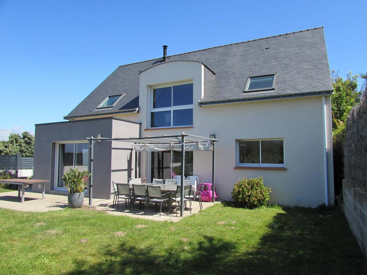 Grand Nevezadur in Kerhillio, Erdeven