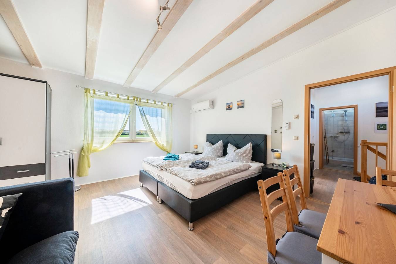 Apartamento entero, Apartamento 'Am See' con terraza privada, Wi-Fi y aire acondicionado in Parthenstein, Región de Leipzig