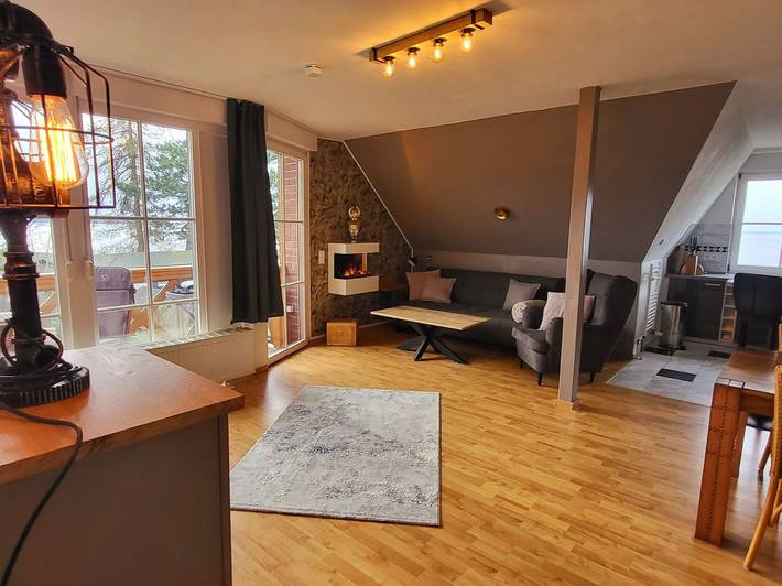 Apartamento entero, Ruhig gelegene Ferienwohnung mit Meerblick - Ferienwohnung Blick auf Vilm in Putbus, Rügen