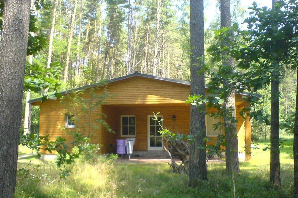 Ganze Wohnung, Ferienhaus 8 - Dependance Ferienhäuser am Kastavensee in Himmelpfort, Uckermark