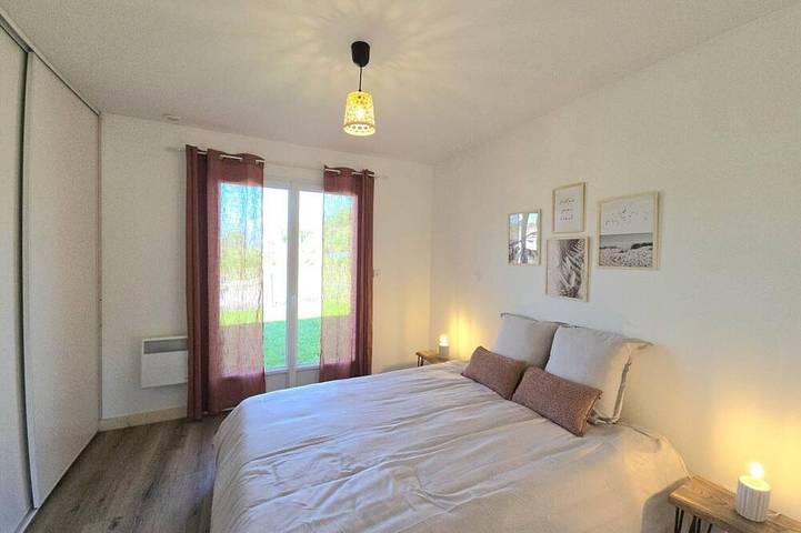 Gîte pour 6 personnes, avec jardin à Sainte-Sabine-Born - 3