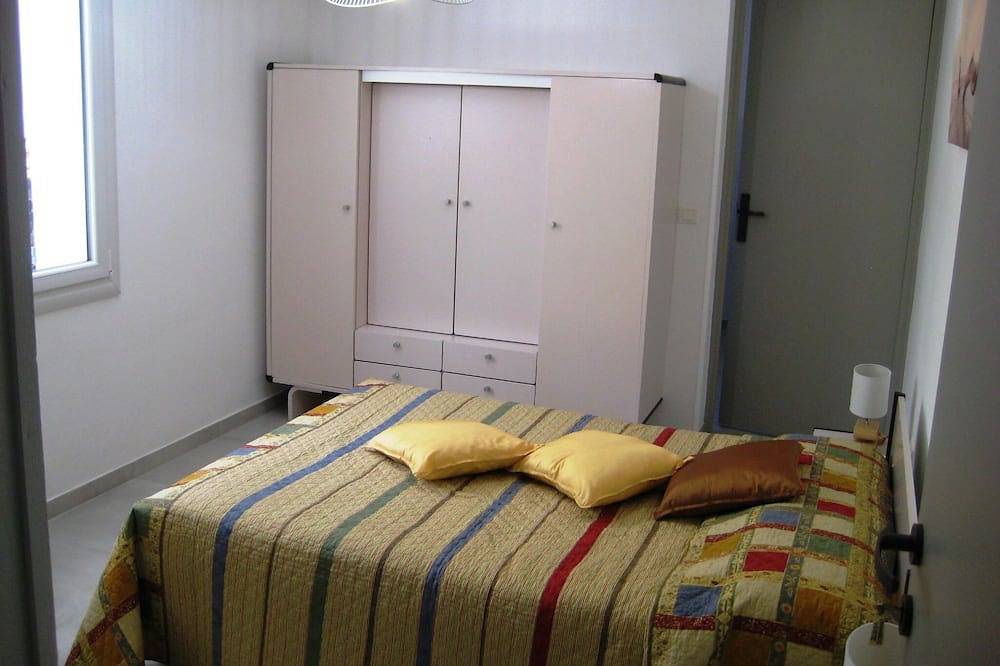 Geheel appartement, 2-bedroom apartment 70m2 new 3* Sainte-Maxime center - terrace / garden parking in Sainte-Maxime, Draguignan en omgeving