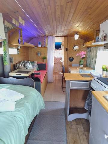 Gîte pour 4 personnes, avec vue et terrasse dans Saint-Jean-de-Touslas