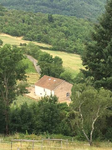Gîte pour 15 personnes, avec balcon à Beaujeu