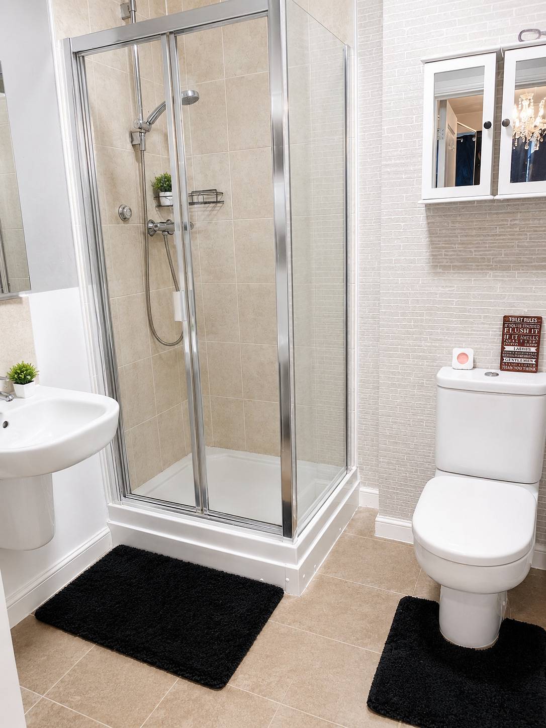 Casa Centro, chambre avec salle de bains privative Netflix, Wifi rapide, parking gratuit in Wolverhampton, Région de Birmingham