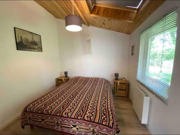 Maison d’hôte pour 2 personnes, avec terrasse ainsi que jardin et vue