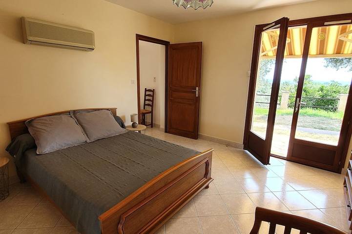 Gîte pour 6 personnes, avec jardin à Taglio-Isolaccio - 4