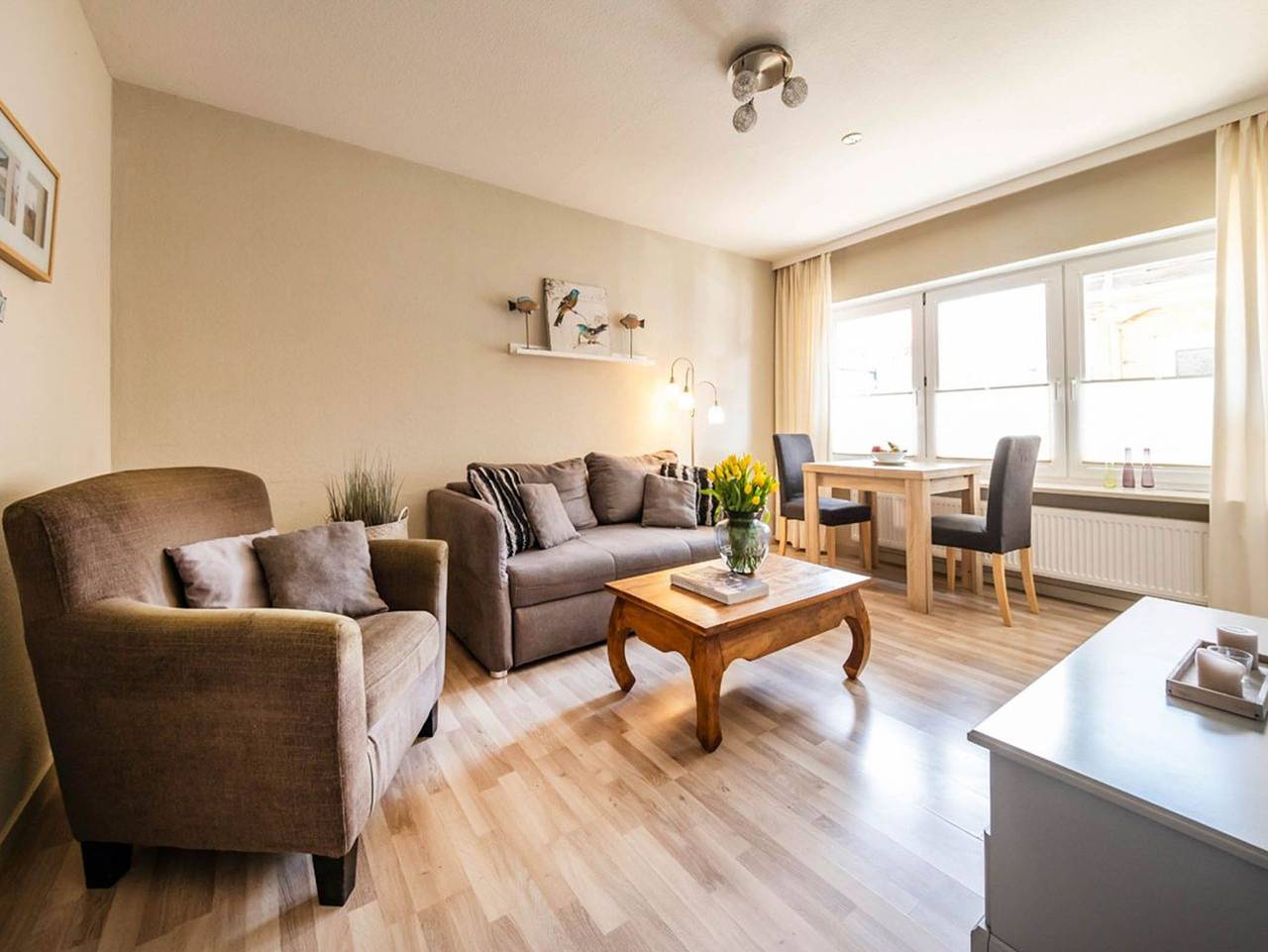 Ganze Ferienwohnung, Op de Westerwarft - Ferienwohnung für 2 Personen mit Haustier in Hafen Büsum, Büsum