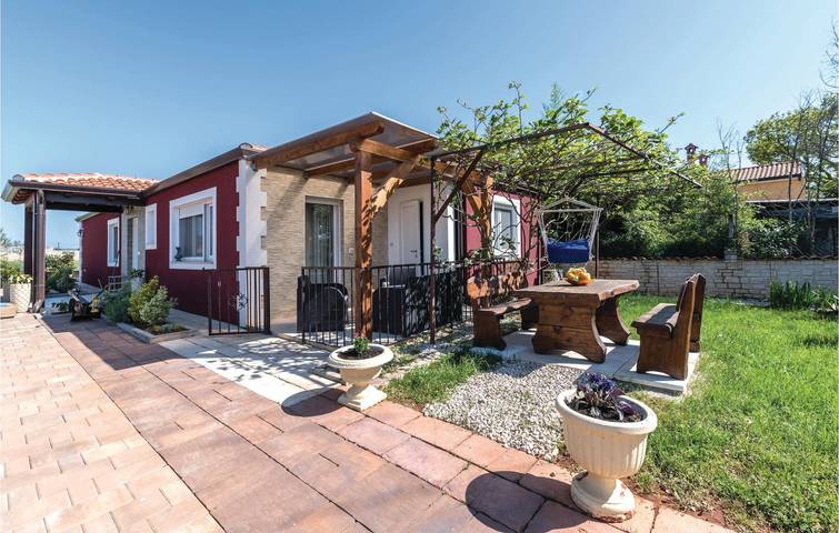 Ferienhaus für 8 Personen, mit Terrasse und Garten in Umag und Umgebung - 2