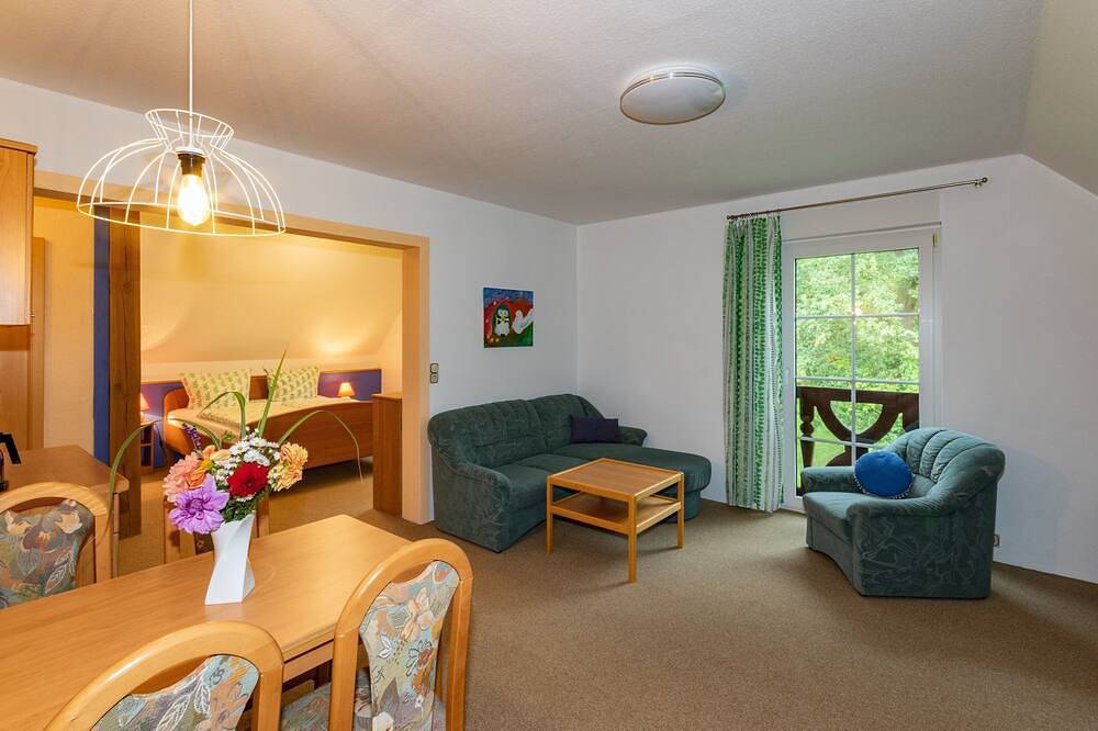 Ganze Wohnung, Fewo Erle, komb. Wohn-/Sz/Küchenz., Du/Wc (1 Sz im Dg ) - Zimmermanns Ferienhof in Werben, Lausitz