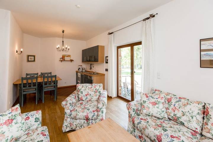 Ferienwohnung für 3 Personen, mit Terrasse und Garten sowie Sauna in Barkhagen - 4
