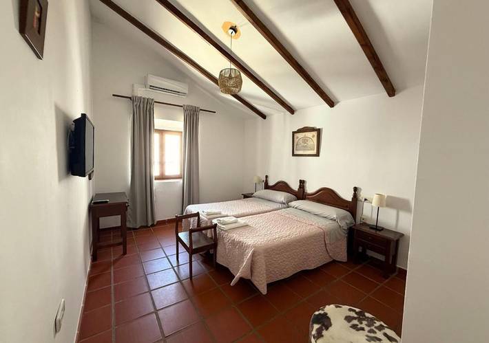 Hotel para 2 personas, con jardín y vistas en Serranía de Ronda - 2