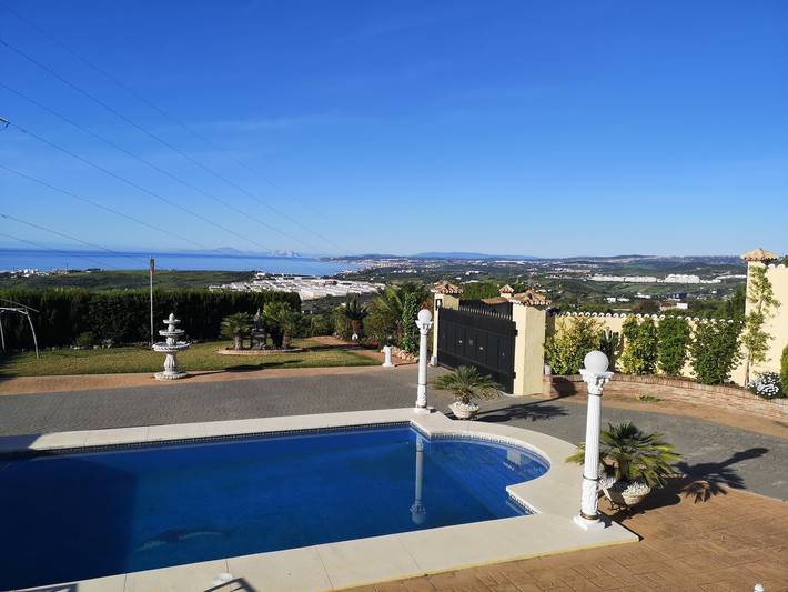 Camping pour 4 personnes, avec jardin ainsi que jacuzzi et bassin pour enfant en Andalousie - 4