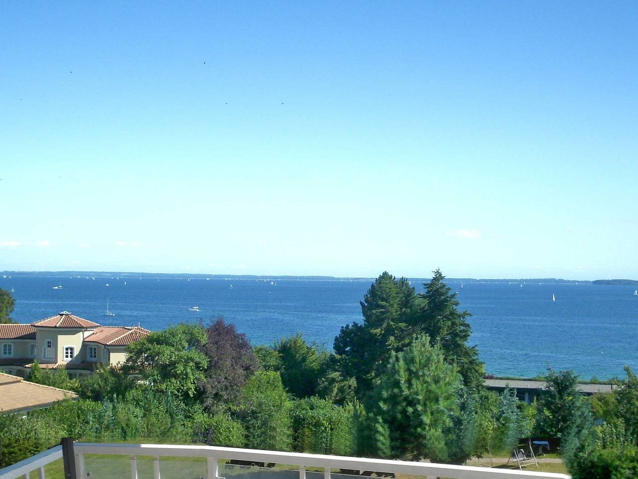 Ganze Ferienwohnung, Gästehaus Vogelsang - Vo 2; 1-Raum; Eg; Terrasse; 25m² in Sierksdorf, Ostholstein