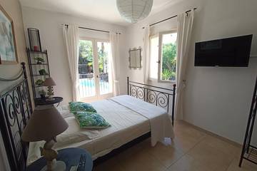 Villa pour 8 Personnes dans Antibes, Région de Cannes, Photo 4