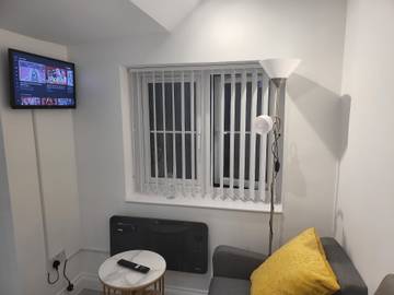 Holiday Apartment for 2 People in Dartford, Kent, Photo 1
