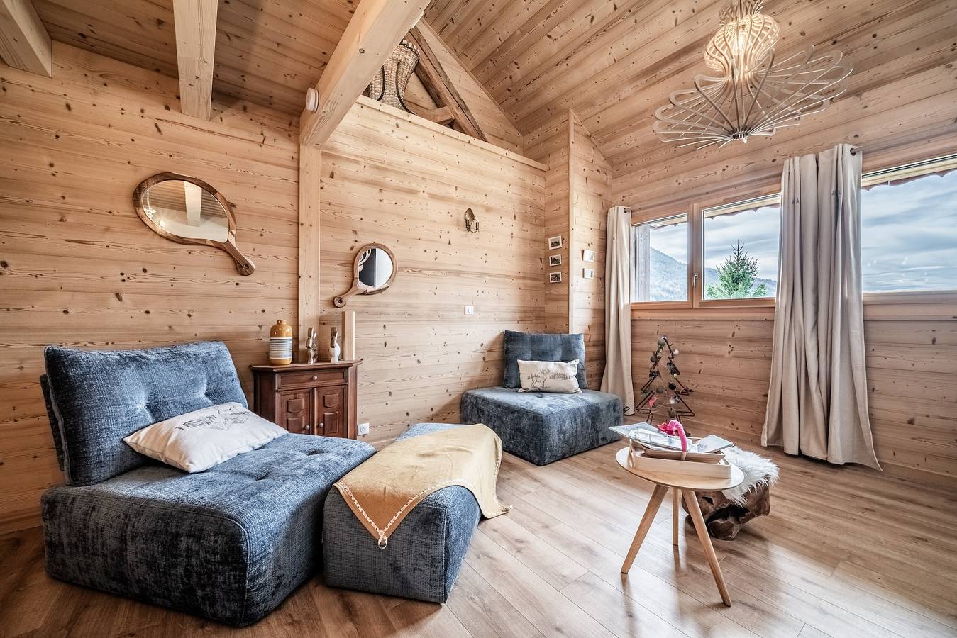 Casa vacanze "Le Chat Perché" con vista montagna e giardino privato in Bernex, Thonon-les-Bains e dintorni