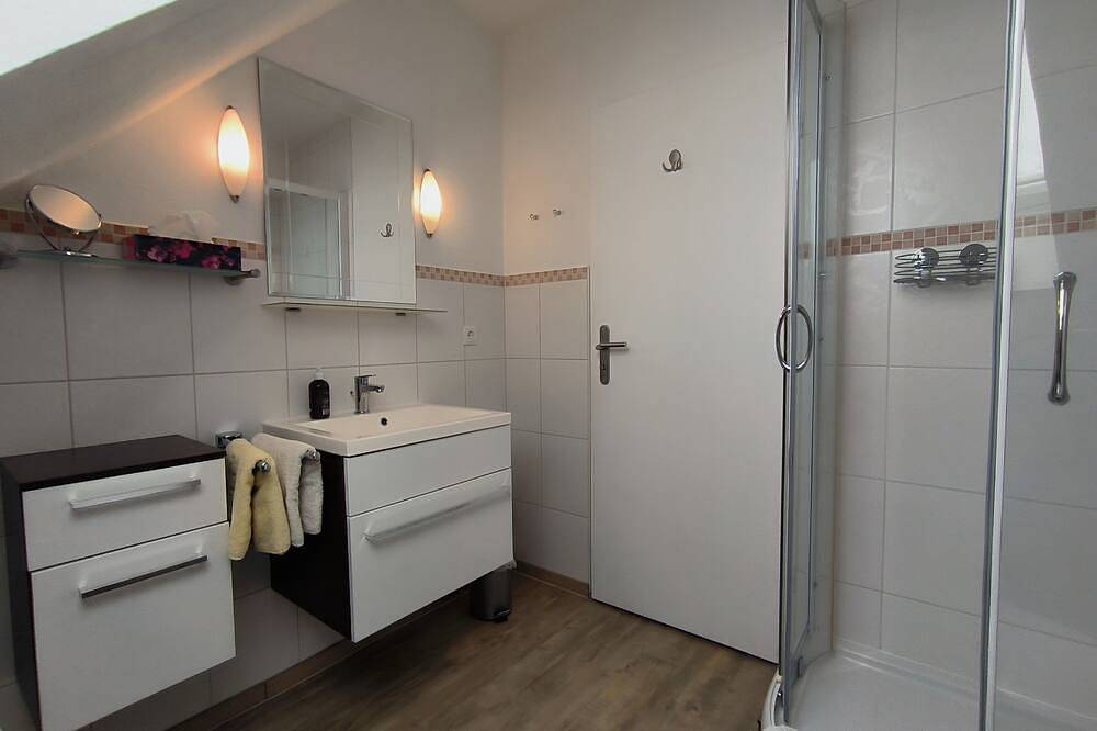 Apartement I mit separater Küche - Schuppe: herzliches Gästehaus in Tarp in Tarp, Grünes Binnenland