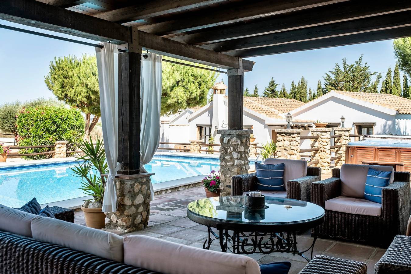 Retraite de luxe : 2 piscines, jacuzzi chauffé, Wi-Fi fibre gratuit et installations équestres in Villanueva del Trabuco, Province de Málaga