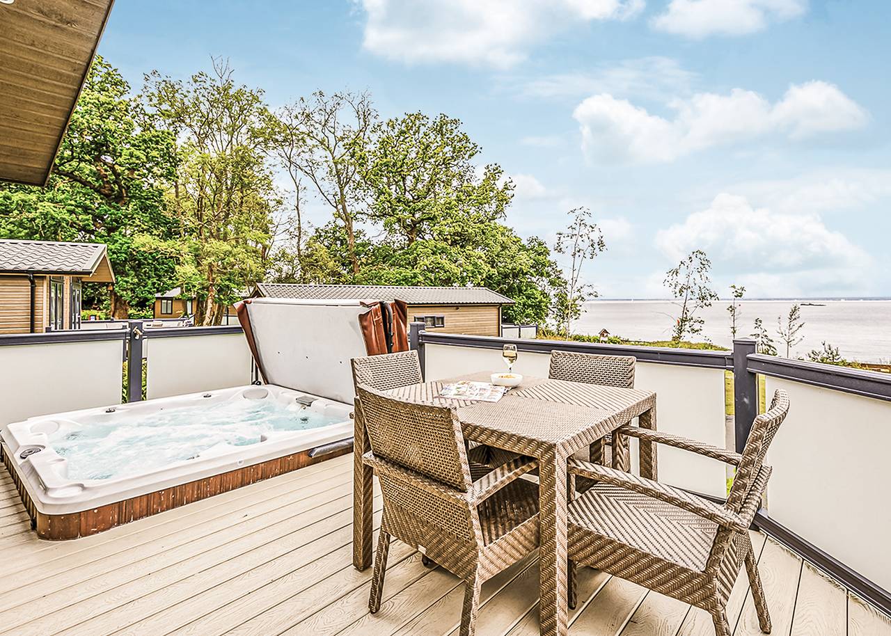 Chalet for 4 People in Wootton Bridge, Isle of Wight