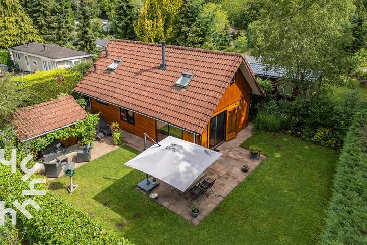 Appartement voor 4 personen, with sauna and terras as well as tuin in de Achterhoek