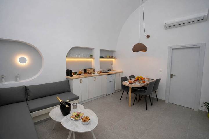 Apartamento entero, Iliana's Getaway - Private Villa with Jacuzzi in Imerovigli, Santorini