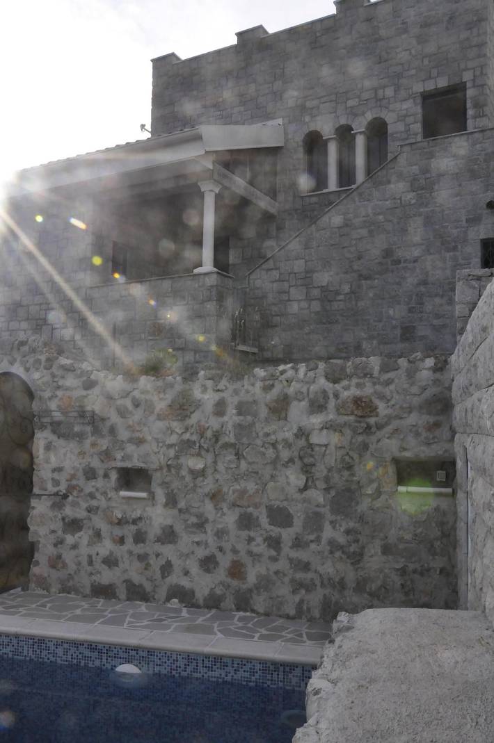 Ferienhaus für 4 Personen, mit Terrasse und Ausblick, mit Haustier in Montenegro - 4