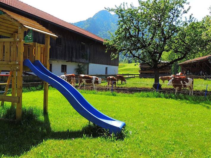 Ferienwohnung für 4 Personen, mit Terrasse und Garten im Tölzer Land - 3