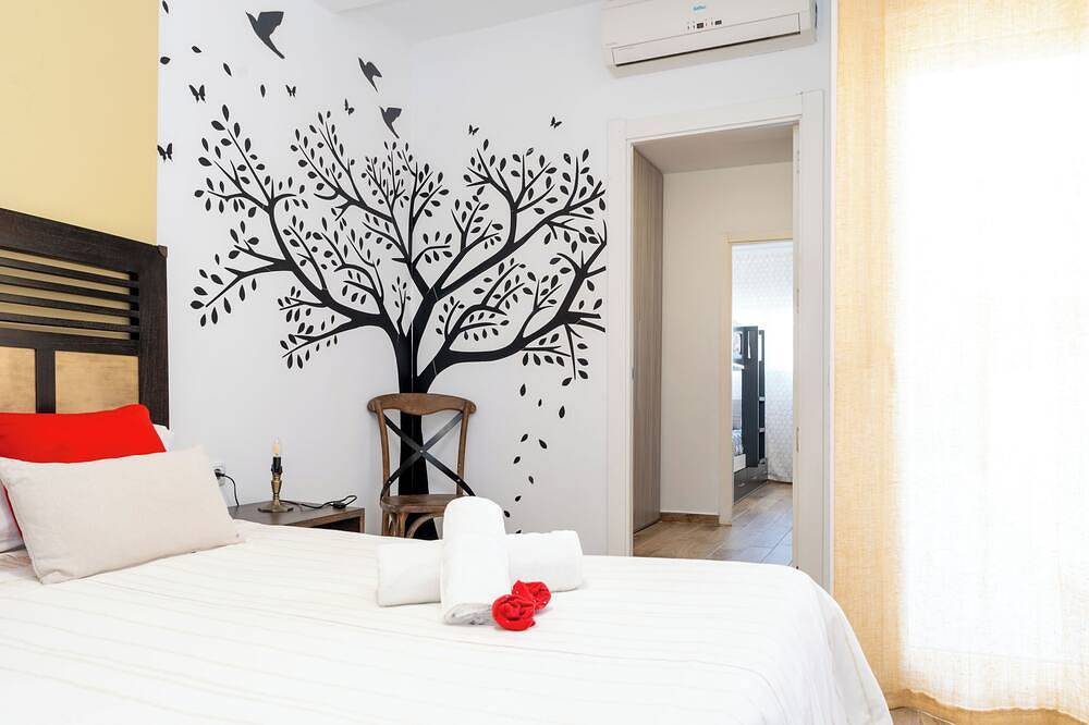Haus im Zentrum mit privatem Pool 400 m vom Strand in Calella, Costa del Maresme