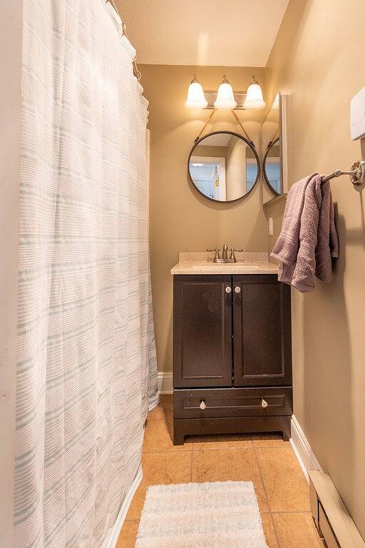 Ganze Wohnung, Hidden Valley -1Br/Loft - Your Winter Ski Getaway! in Hidden Valley, Pennsylvania