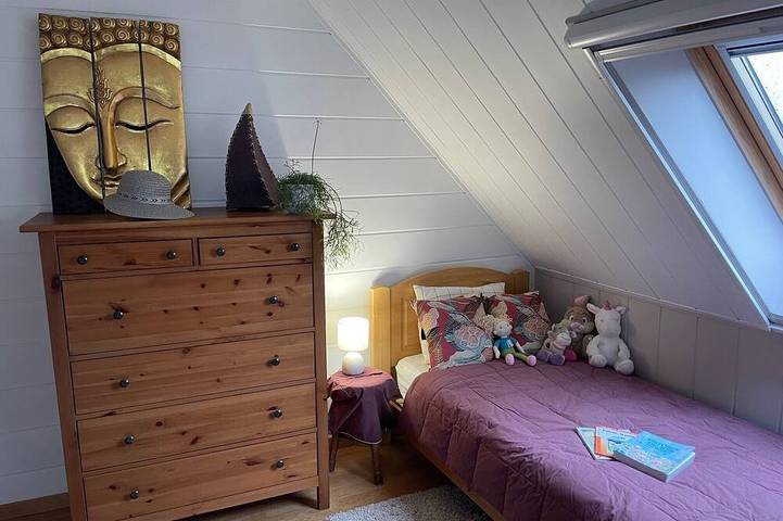 Family villa sleeps 8 / heated pool / dogs allowed / 10' from Pairi Daiza in Hennegau