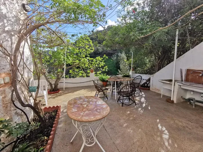 Holiday home for 4 people, with terrace and sauna as well as garden and pool, with pets - 1
