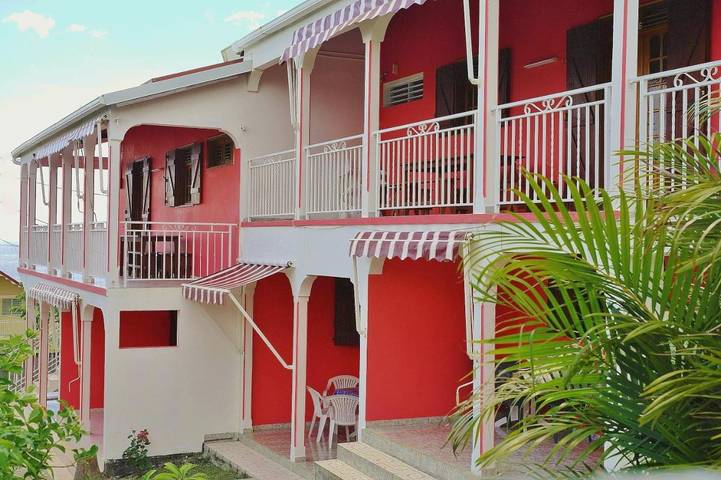 Parc de vacances pour 4 personnes, avec piscine et balcon dans Plage de Ferry - 2