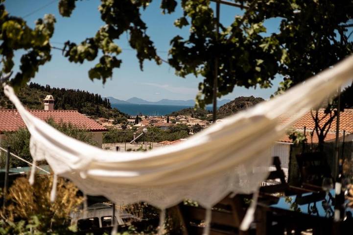 Ferienhaus für 4 Personen, mit Terrasse und Garten sowie Ausblick