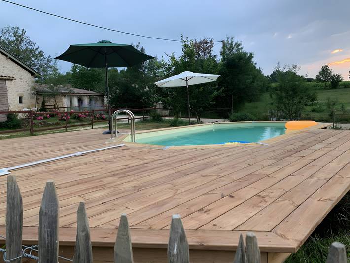 Gîte pour 8 personnes, avec jardin à Vérac