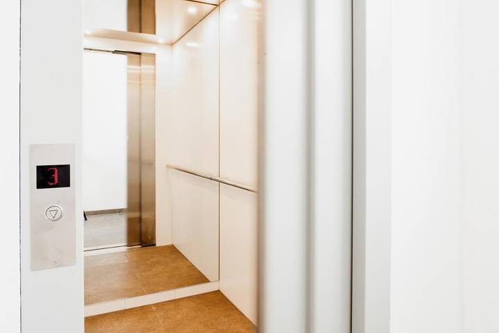 Location de vacances pour 12 personnes, avec terrasse à Alost - 3