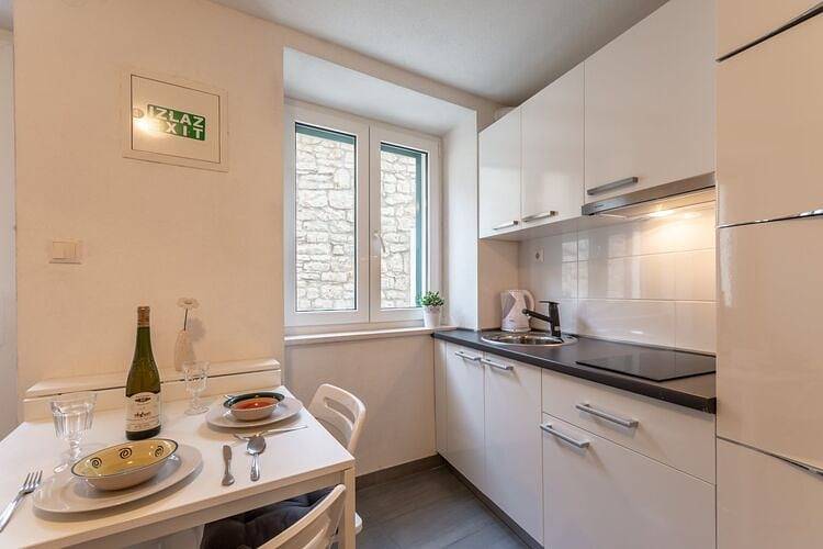 Ganze Wohnung, Apartments Sonja - Studio Apartment (St) in Pucisca, Brac